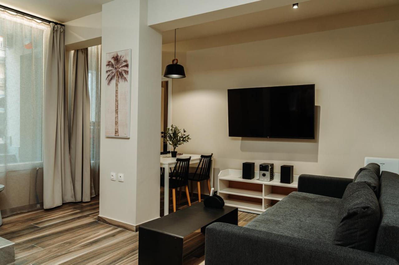 Blackhaus Family And Friends Deluxe Apartment Thessaloníki Exteriör bild
