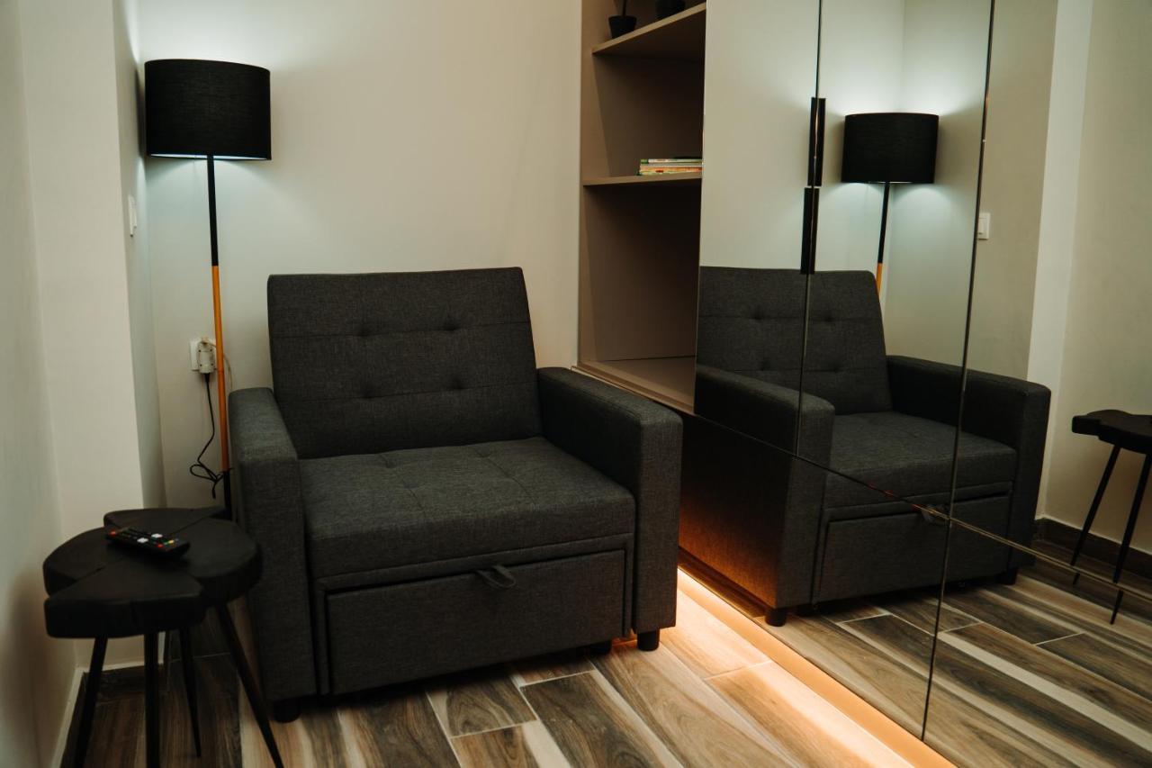 Blackhaus Family And Friends Deluxe Apartment Thessaloníki Exteriör bild